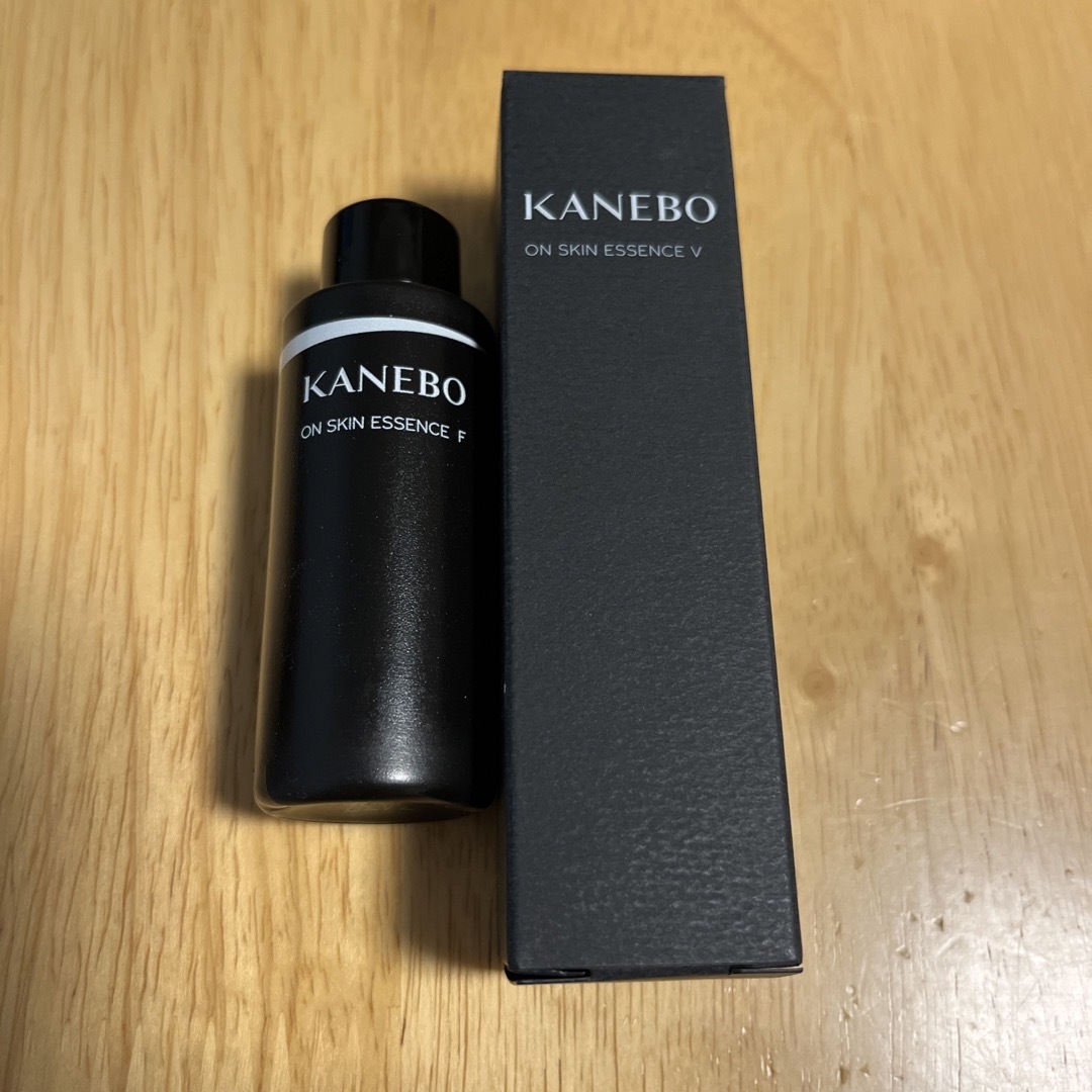 Kanebo(カネボウ)のカネボウ　オン　スキン　エッセンス　F V コスメ/美容のスキンケア/基礎化粧品(化粧水/ローション)の商品写真