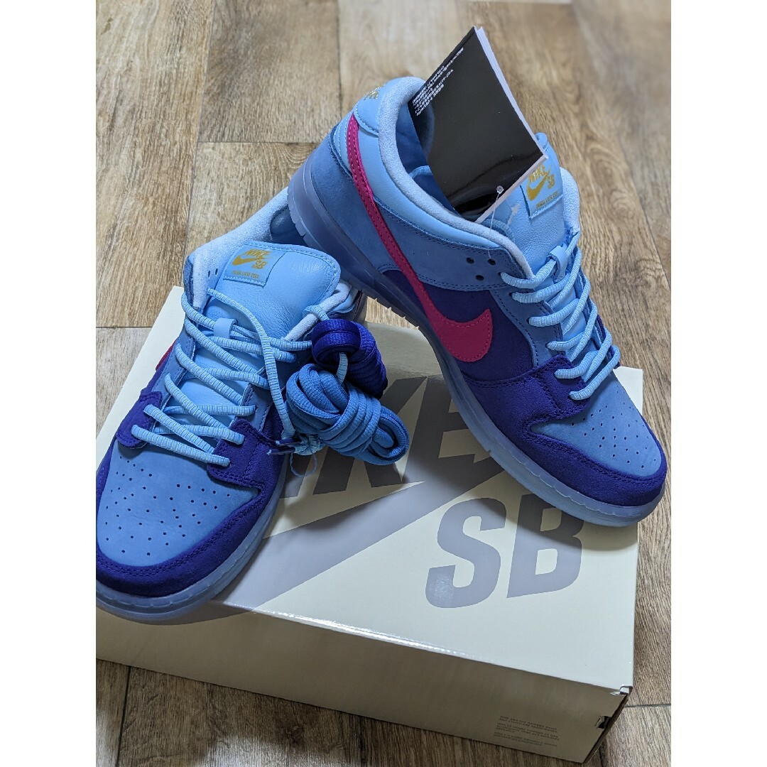 NIKE(ナイキ)のRun The Jewels × Nike SB Dunk Low 28cm メンズの靴/シューズ(スニーカー)の商品写真