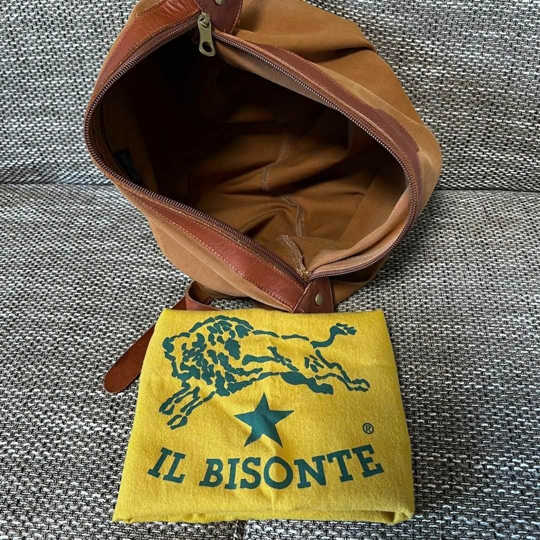 IL BISONTE(イルビゾンテ)のイルビゾンテ ピックアップショルダーバッグ　コットンキャンバス×レザー　ロゴ刻印 レディースのバッグ(ショルダーバッグ)の商品写真