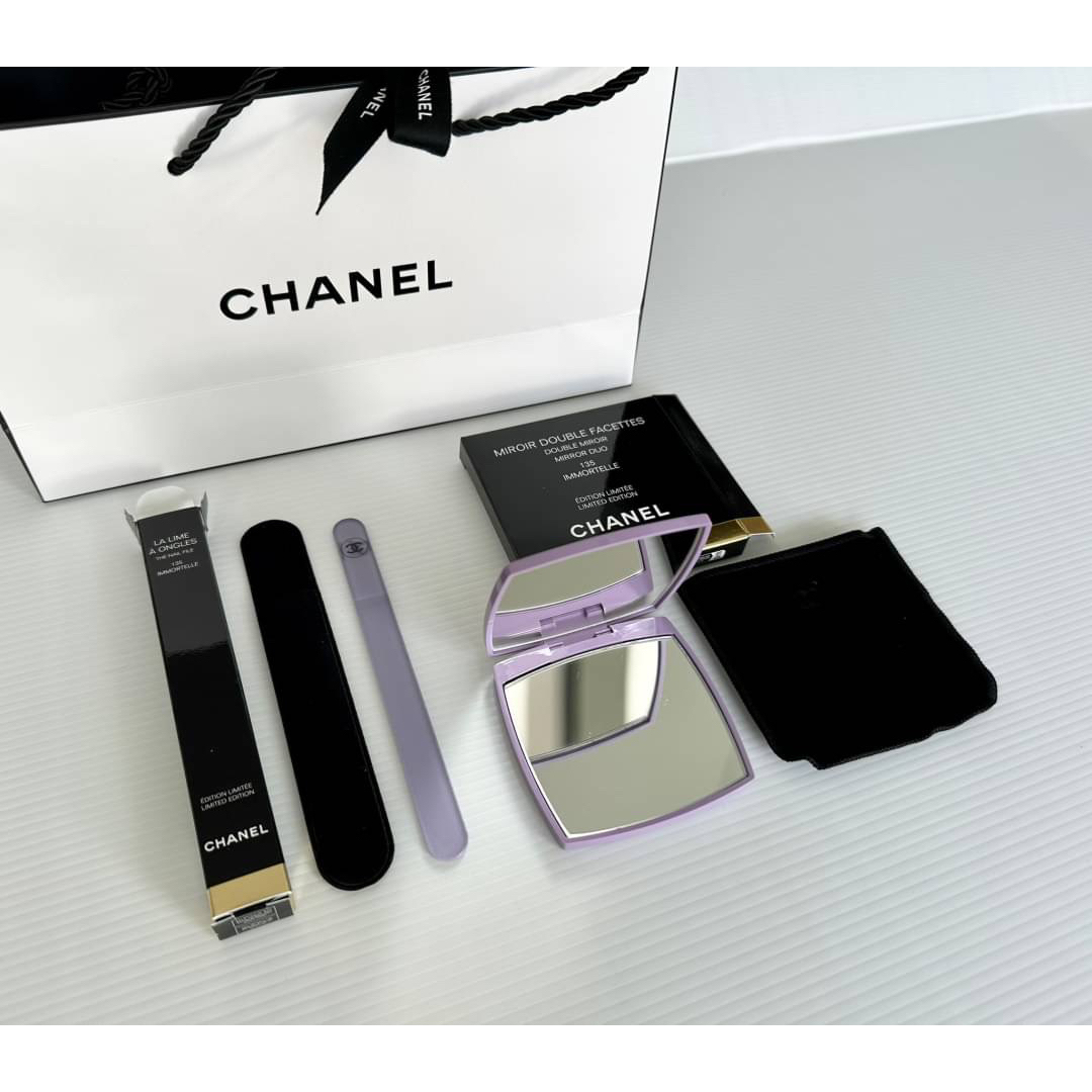 CHANEL 限定ミラー&ネイルファイル セット135パープル