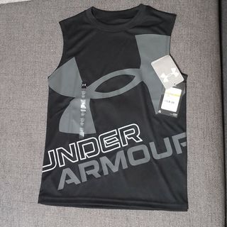 アンダーアーマー(UNDER ARMOUR)の新品アンダーアーマー　ノースリーブ130cm(その他)