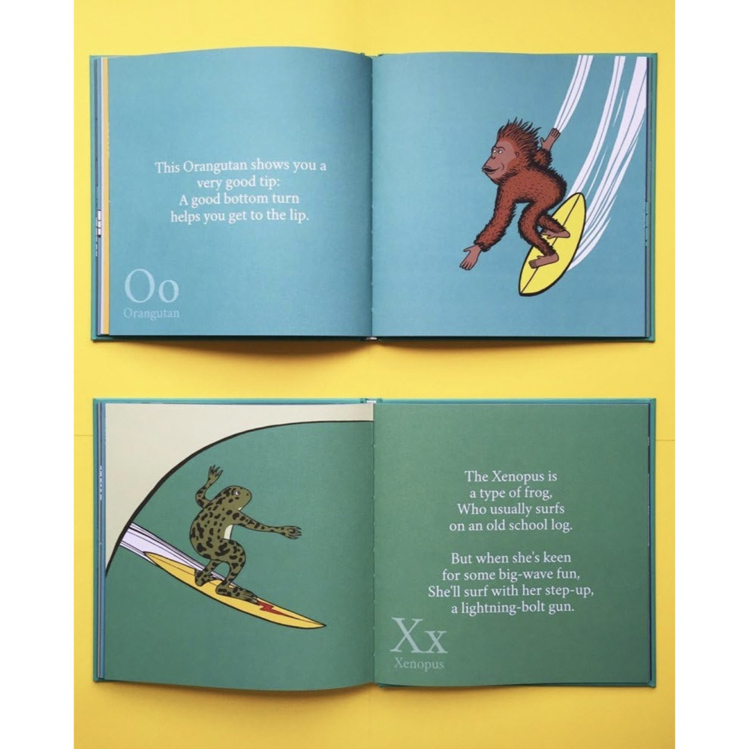 the surfing animals alphabet 英語学習  絵本 エンタメ/ホビーの本(絵本/児童書)の商品写真