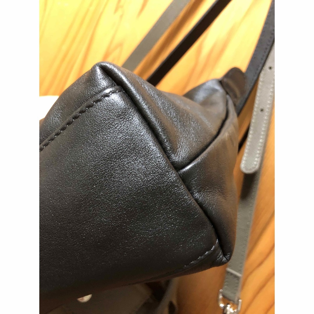 LONGCHAMP(ロンシャン)のセール中】ロンシャン　ショルダーバック　ルプリアージユ.キュイール　ミニ　XS レディースのバッグ(ハンドバッグ)の商品写真