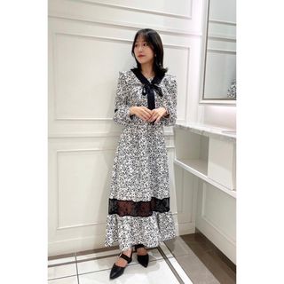 エブリン(evelyn) 黒 マキシワンピース/ロングワンピース(レディース エブリン(evelyn) 黒 マキシワンピース/ロングワンピース(レディース