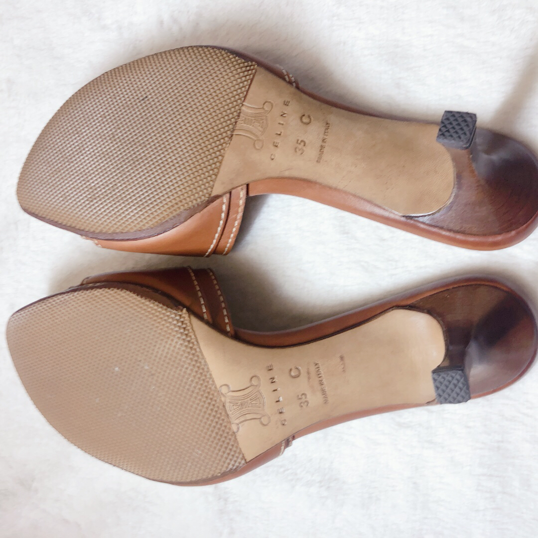 celine(セリーヌ)のセリーヌ　レザーサンダル　ミュール　ココマーク　ブラウン　レザー　936 レディースの靴/シューズ(ミュール)の商品写真