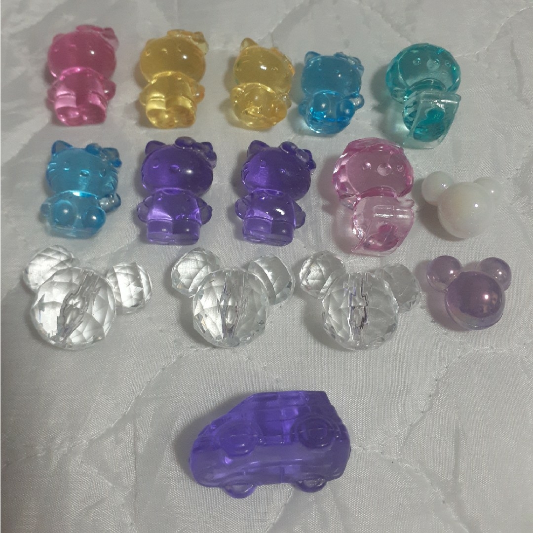 ハローキティ - おもちゃの宝石 キラキラアクリルストーン15個