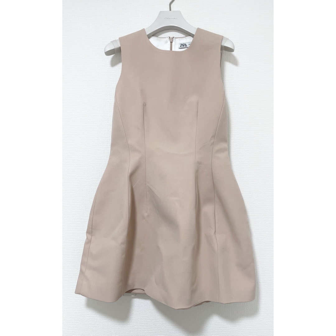 ZARA 【新品未使用】ZARA ザラ ボリュームデザインミニワンピース Mの通販 by ☞???SHOP|ザラならラクマ ZARA 新品 ボリュームデザインミニワンピース