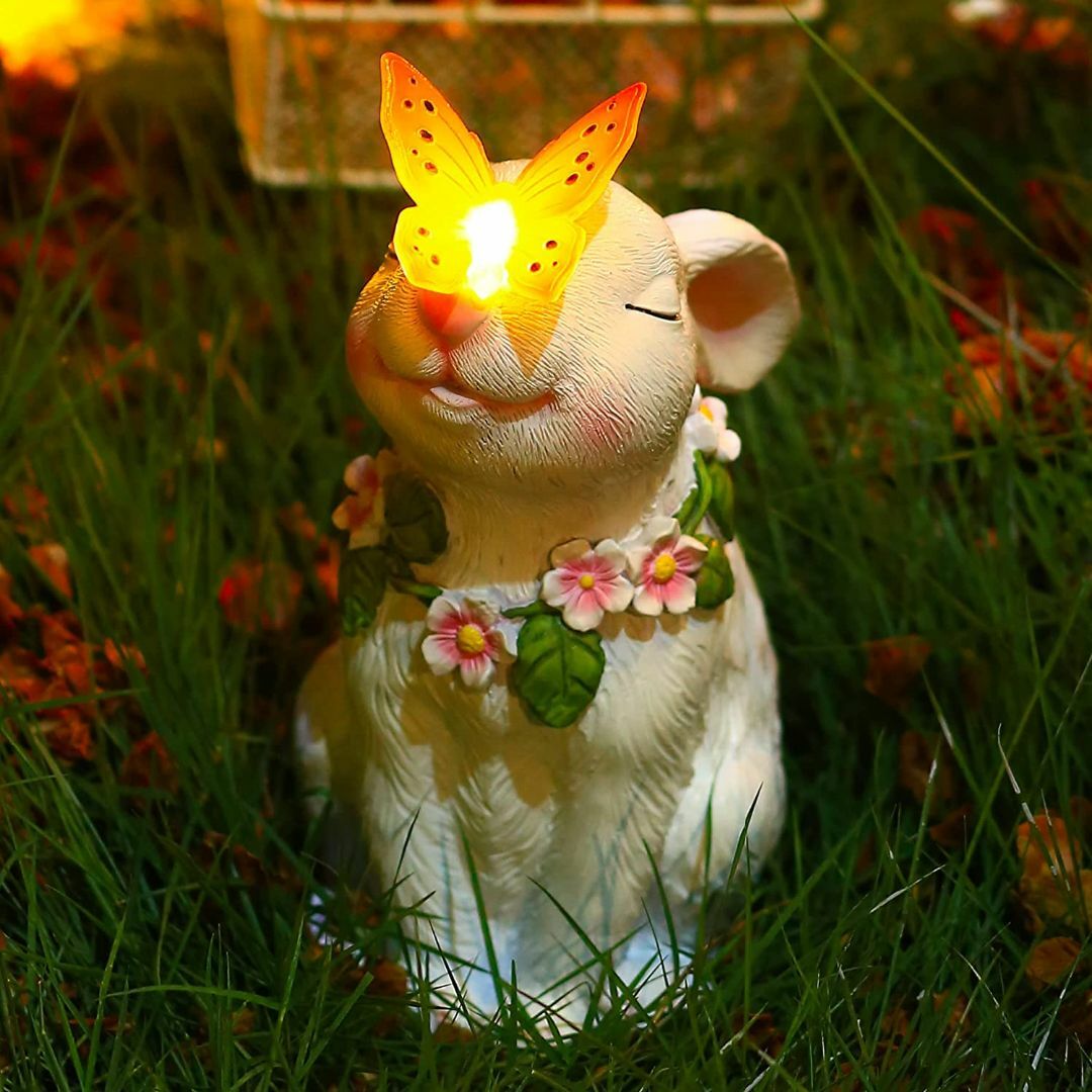 iRonrain ソーラーガーデン像 ウサギ 蝶の装飾ライト彫刻付き 太陽光発電