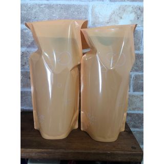アジュバンエミサリーシャンプーレフィル600ml2個セットの通販 by こな