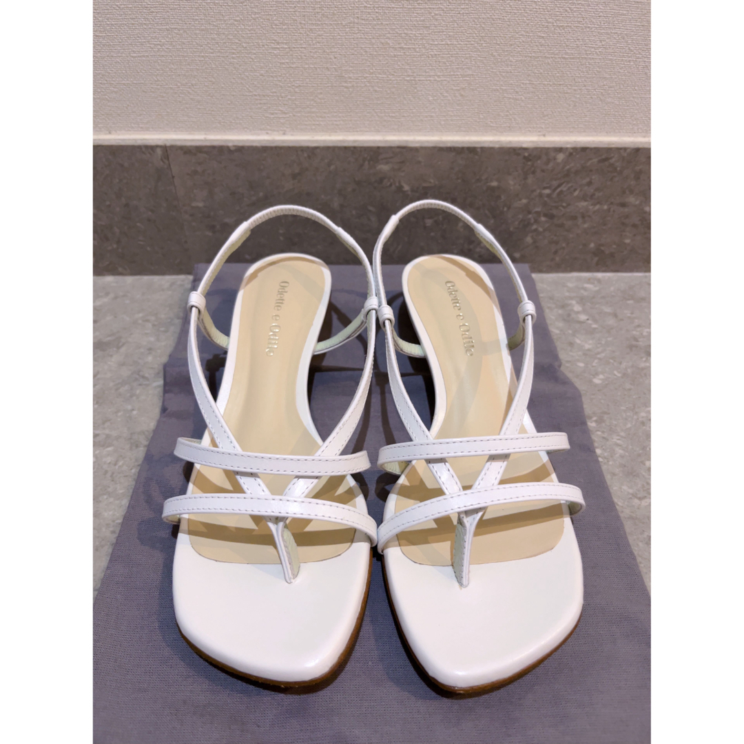Odette e Odile(オデットエオディール)のユナイテッドアローズ購入　オデットエオディール　サンダル　ホワイト 22.5 レディースの靴/シューズ(サンダル)の商品写真
