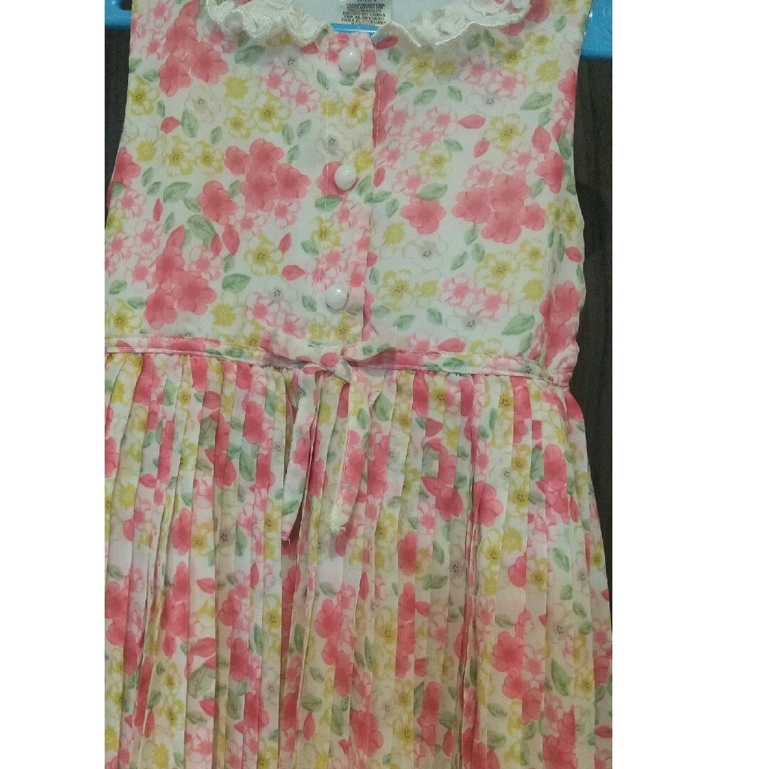 GAP Kids(ギャップキッズ)の花柄ワンピース 5T キッズ/ベビー/マタニティのキッズ服女の子用(90cm~)(ワンピース)の商品写真