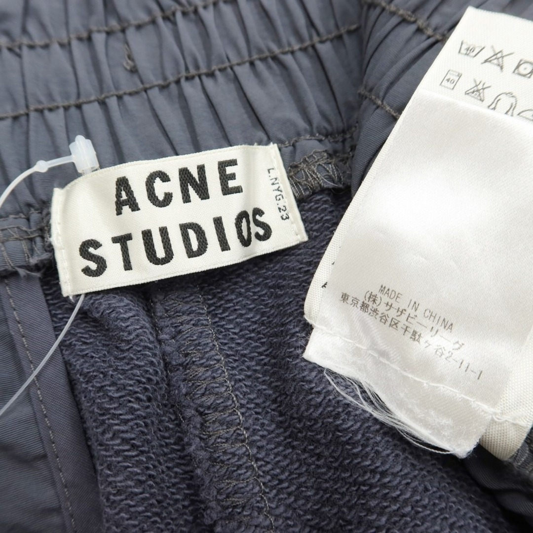 Acne Studios(アクネストゥディオズ)の【中古】アクネストゥディオズ ACNE STUDIOS コットンナイロン ショートパンツ グレー【サイズS】【メンズ】 メンズのパンツ(ショートパンツ)の商品写真