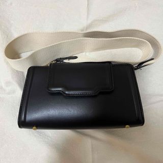 ザラ(ZARA)のZARA ショルダーバッグ (ショルダーバッグ)