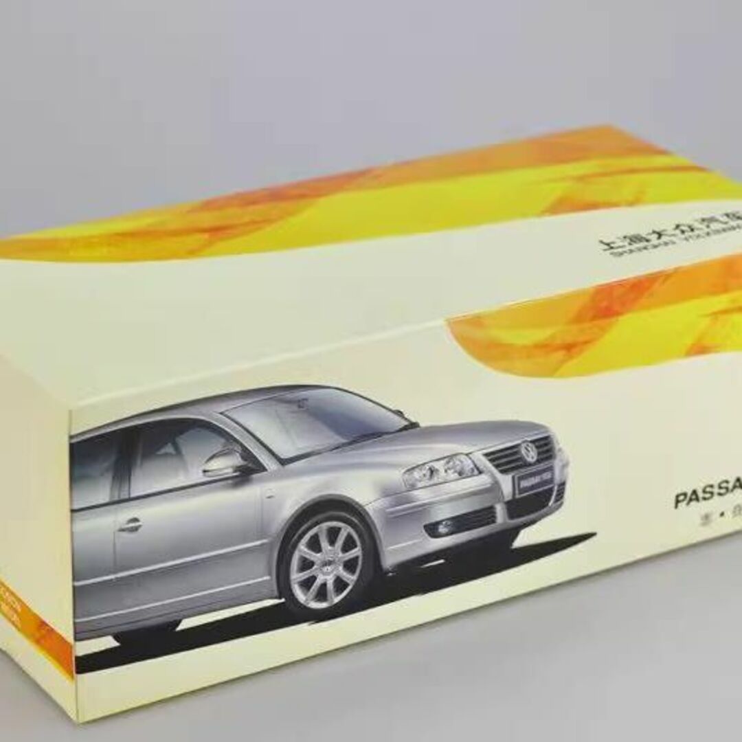 ミニカー 1/18 フォルクスワーゲン パサート PASSAT ブルー