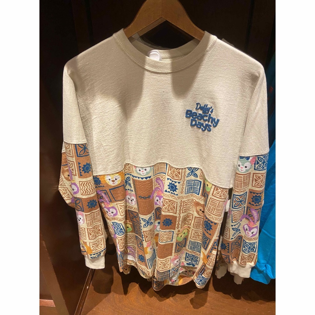 Disney(ディズニー)のアウラニ　ディズニー スピリットジャージ ダッフィーフレンズ　XS レディースのトップス(Tシャツ(長袖/七分))の商品写真