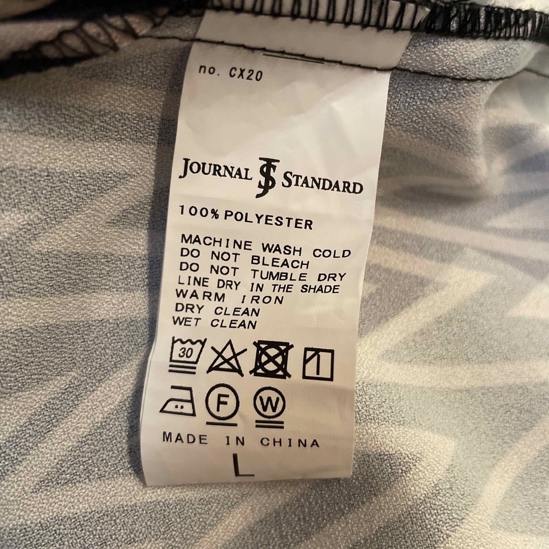 JOURNAL STANDARD(ジャーナルスタンダード)のJOURNAL STANDARD オープンカラーシャツ(総柄) メンズのトップス(シャツ)の商品写真