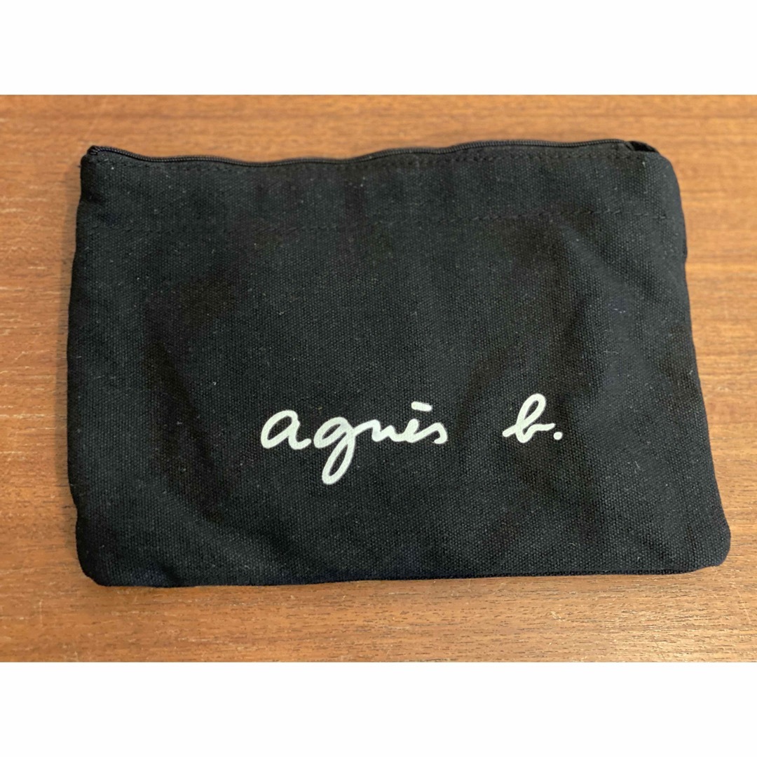 黒 ミニショルダーバッグ  agnes b アニエスベー　スマホ入れ　サコッシュ レディースのバッグ(ショルダーバッグ)の商品写真