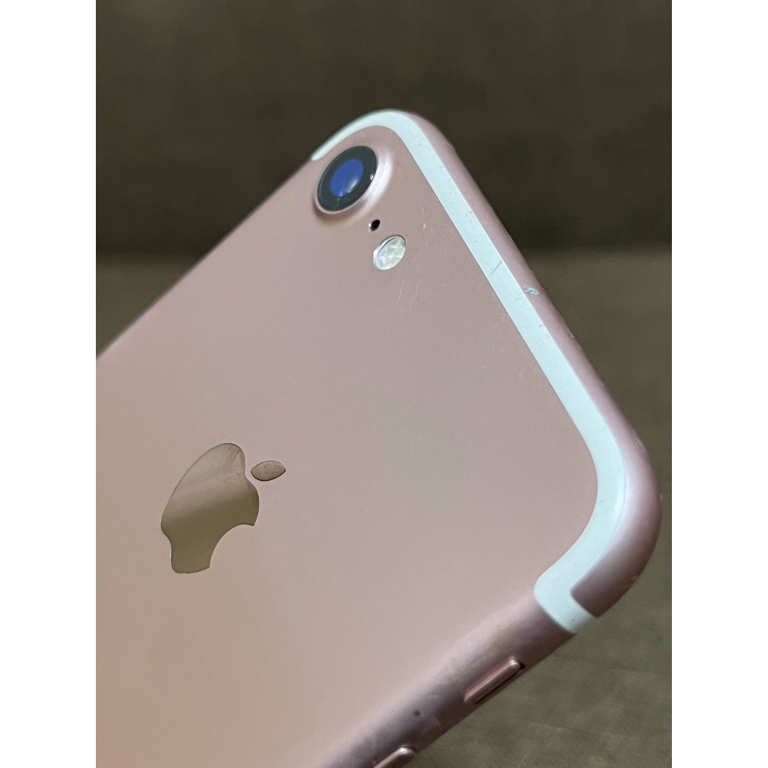 iPhone(アイフォーン)のiPhone7 128GB スマホ/家電/カメラのスマートフォン/携帯電話(スマートフォン本体)の商品写真