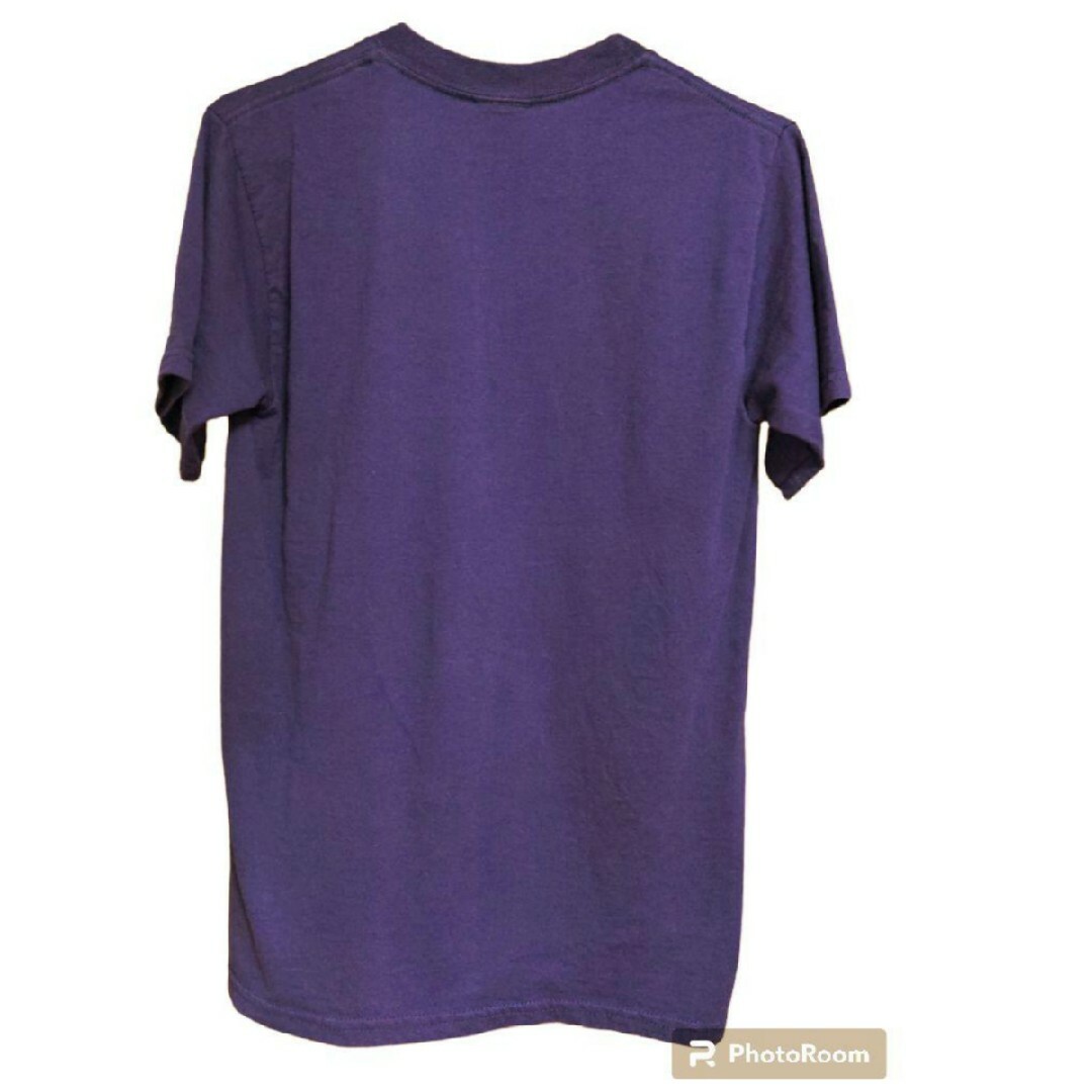メンズ　Tシャツ　コラボ　コカコーラ　バスケット　チーム　半袖　紫　パープル メンズのトップス(Tシャツ/カットソー(半袖/袖なし))の商品写真