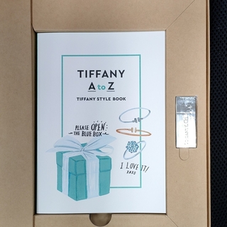 ティファニー(Tiffany & Co.)のティファニーUSB付 限定版！ Tiffany STYLE BOOK 箱入り(ファッション/美容)