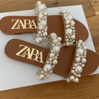 ザラ(ZARA)のZARAザラ　パール　サンダル(サンダル)