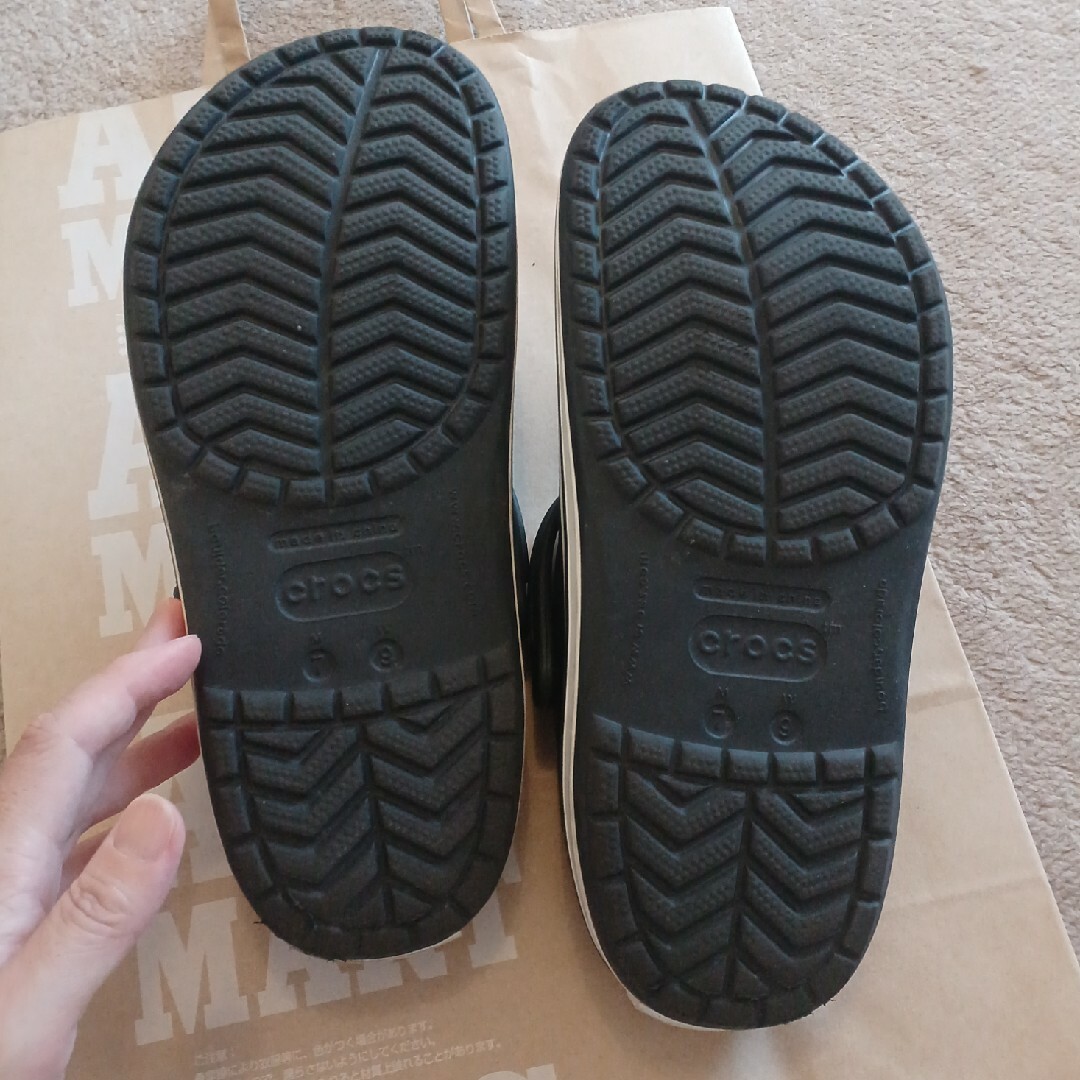 crocs(クロックス)のクロックス　黒　25cm 　M7 メンズの靴/シューズ(ビーチサンダル)の商品写真