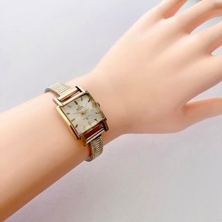 SWISS老舗 ENICAR エニカ 25石レディース手巻き腕時計 稼動品の通販 by