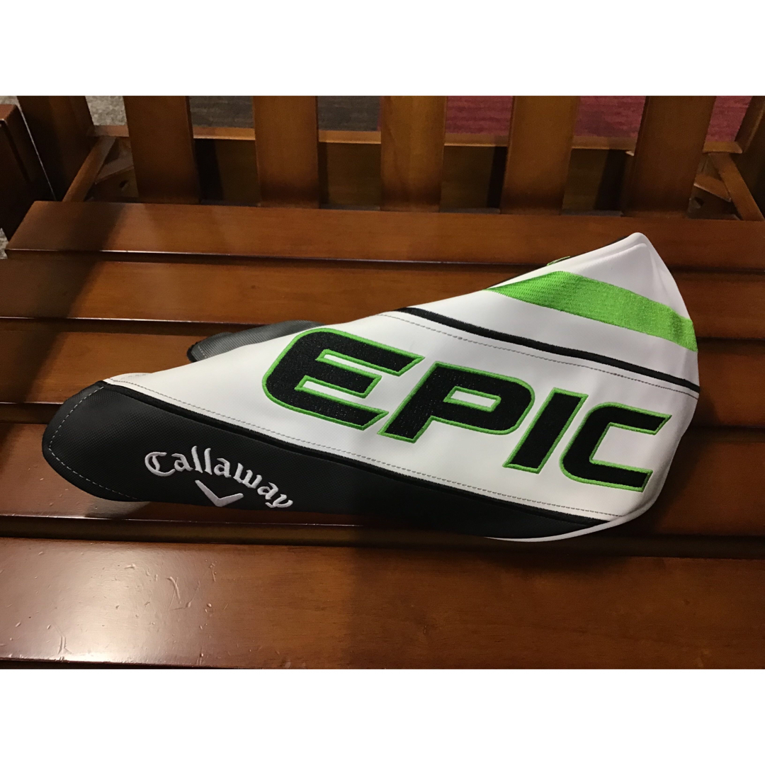 Callaway(キャロウェイ)のキャロウェイのEPICのドライバー用ヘッドカバー スポーツ/アウトドアのゴルフ(その他)の商品写真