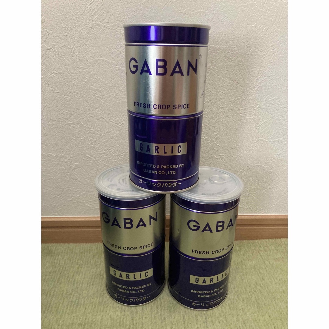 GABAN(ギャバン)のGABAN ガーリックパウダー　400g 3個セット 食品/飲料/酒の食品(調味料)の商品写真