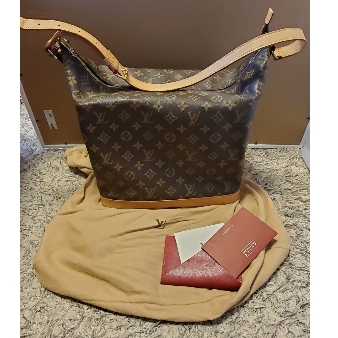 LOUIS VUITTON - ルイヴィトン アムファースリーの通販 by kuro's shop｜ルイヴィトンならラクマ