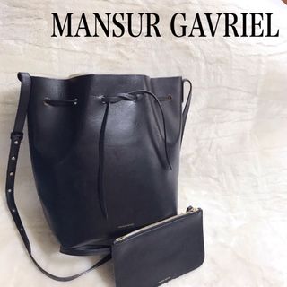 マンサーガブリエル(MANSUR GAVRIEL)の美品 MANSUR GAVRIEL  オールレザー タッセル ショルダーバッグ(ショルダーバッグ)