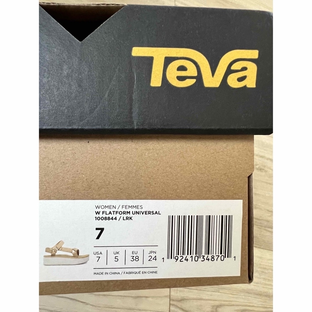 Teva(テバ)のTeva テバ　サンダル　24 新品未使用 レディースの靴/シューズ(サンダル)の商品写真