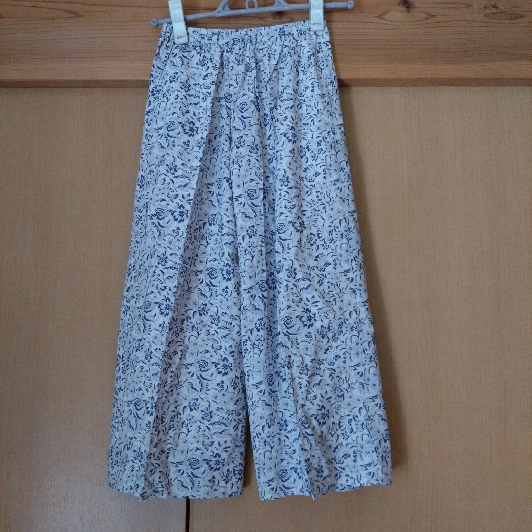 ikka(イッカ)のikka ワイドパンツ　サイズ150 キッズ/ベビー/マタニティのキッズ服女の子用(90cm~)(パンツ/スパッツ)の商品写真