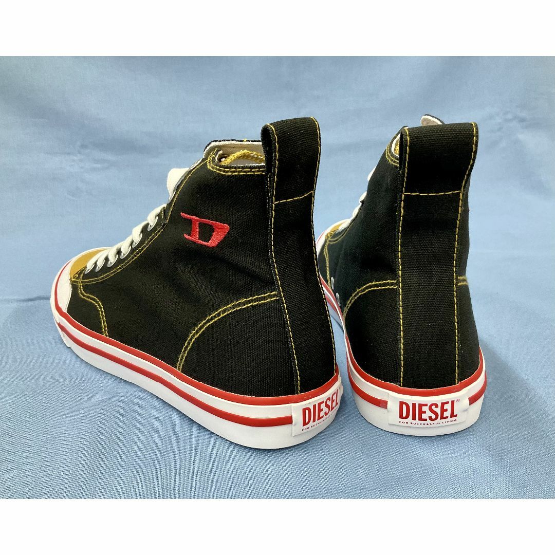 DIESEL(ディーゼル)のディーゼル　ハイカット スニーカー 11A23　28cm　新品　Y02879 メンズの靴/シューズ(スニーカー)の商品写真