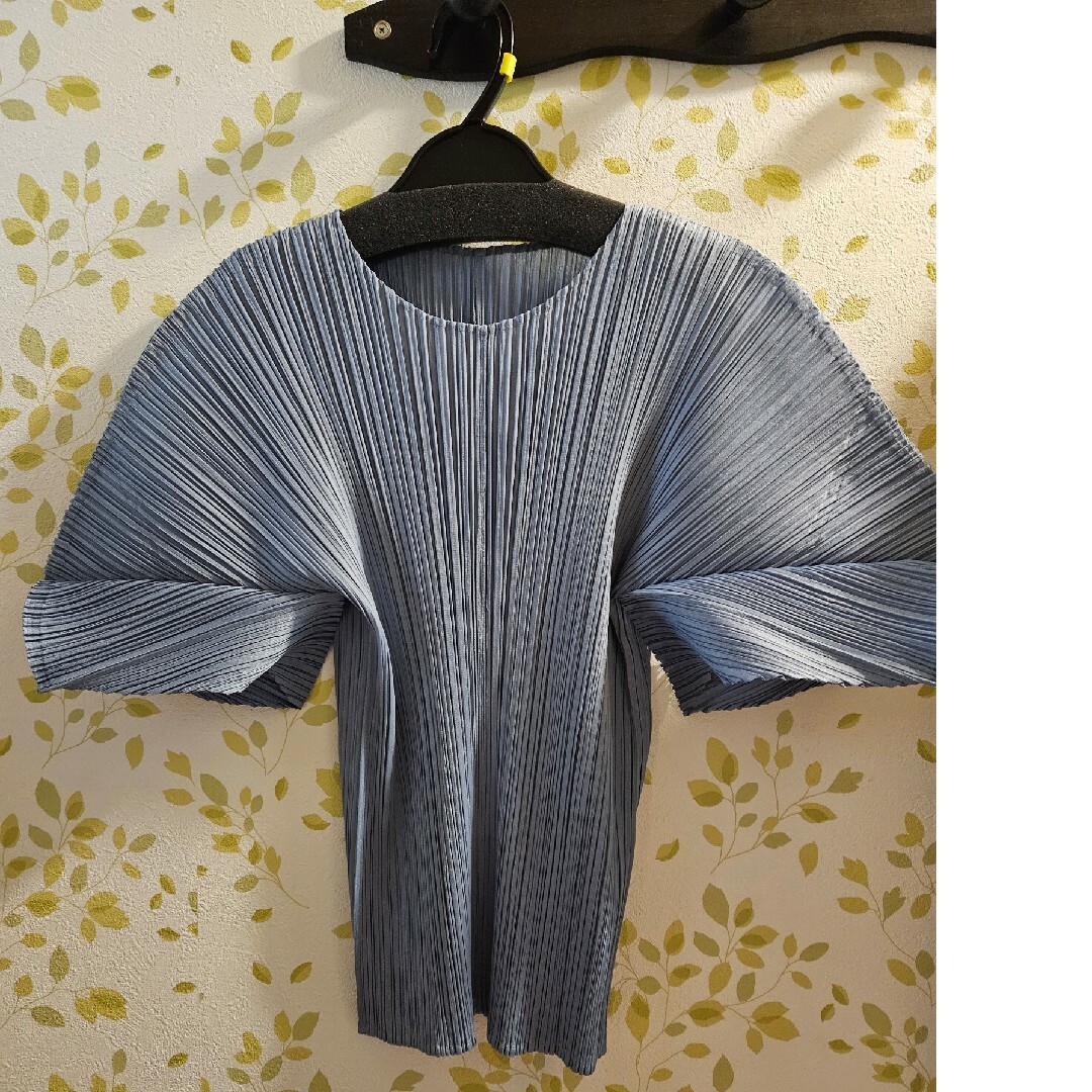 PLEATS PLEASE ISSEY MIYAKE8月JK122