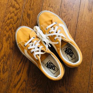 ヴァンズ(VANS)のVANSヴァンズ☆山吹色♪オールドスクール スニーカー♪(スニーカー)