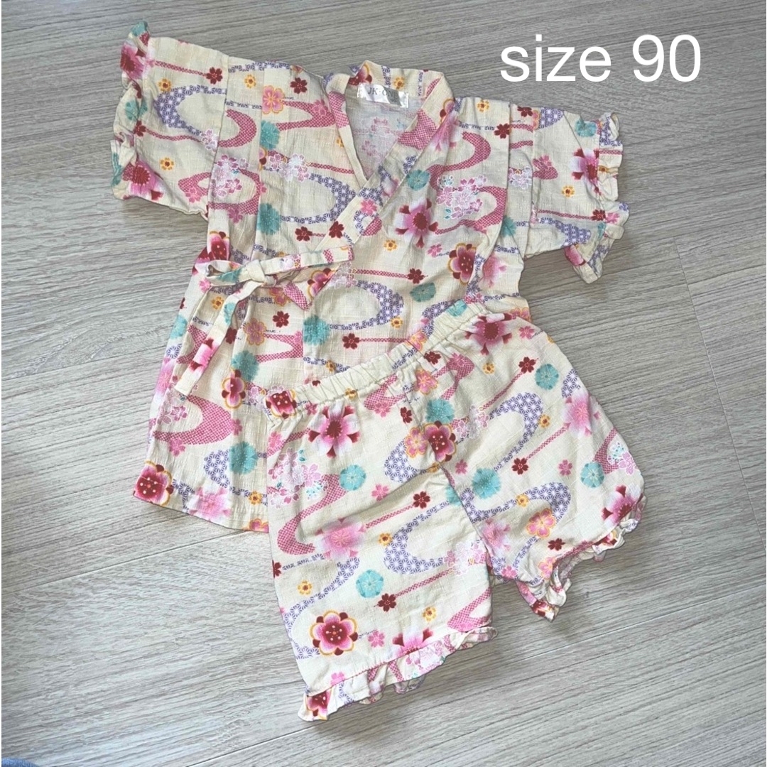 甚平 女の子 浴衣 90cm キッズ/ベビー/マタニティのキッズ服女の子用(90cm~)(甚平/浴衣)の商品写真