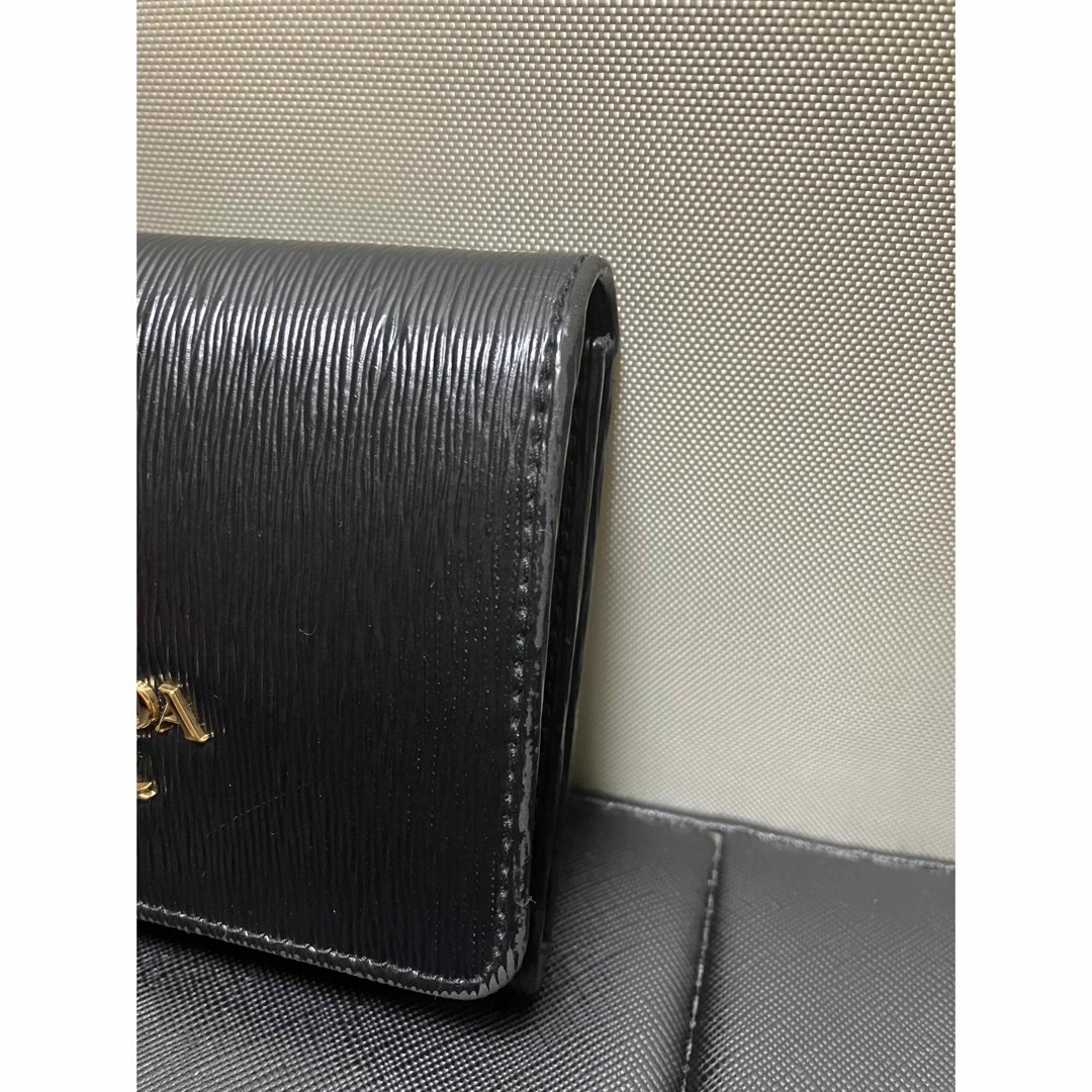 PRADA 三つ折り財布　美品　バイカラー 1