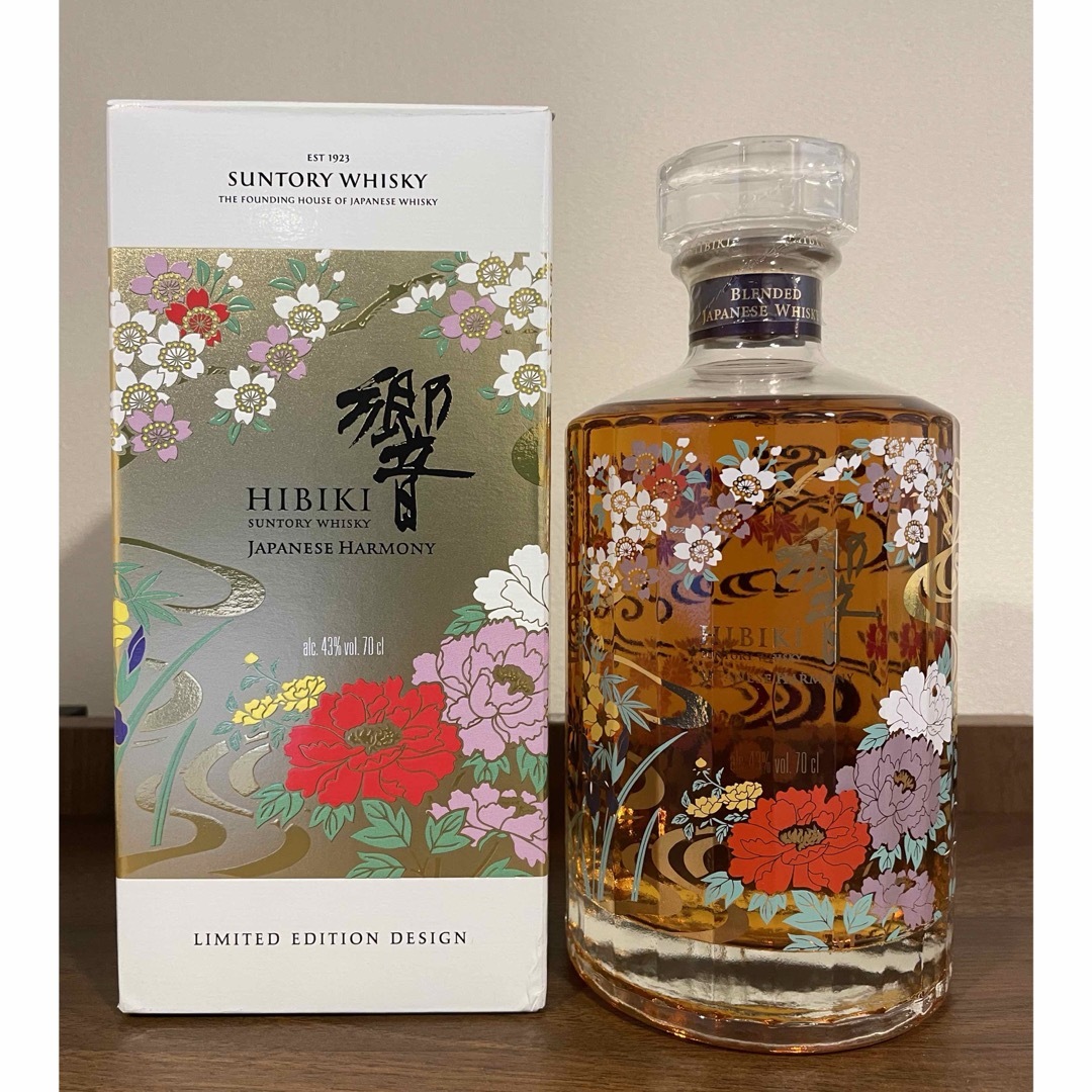 Suntory 響 意匠ボトル 流水百花食品/飲料/酒