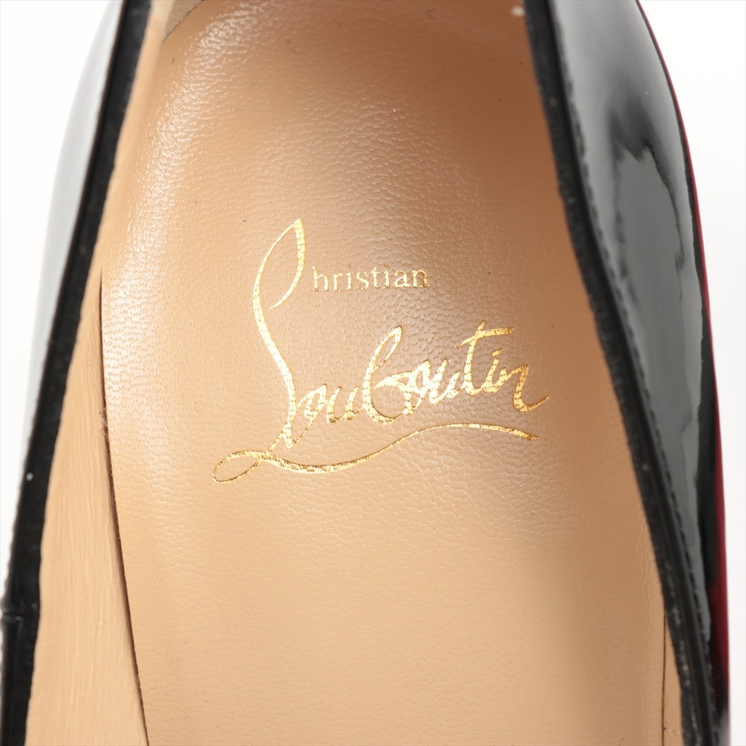 Christian Louboutin(クリスチャンルブタン)のクリスチャンルブタン  パテントレザー 37 ブラック レディース パンプ レディースの靴/シューズ(ハイヒール/パンプス)の商品写真