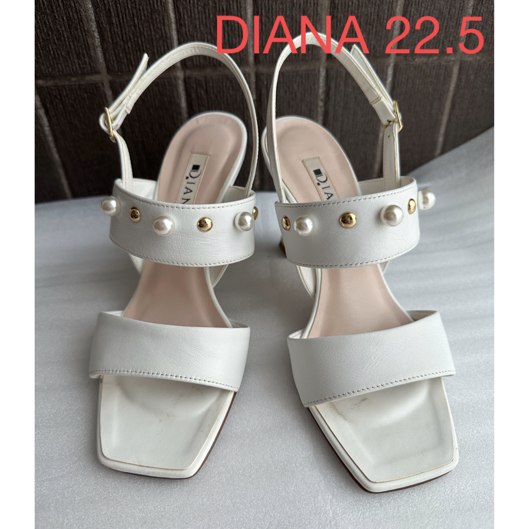 DIANA ダイアナ サンダル 22.5センチ - サンダル