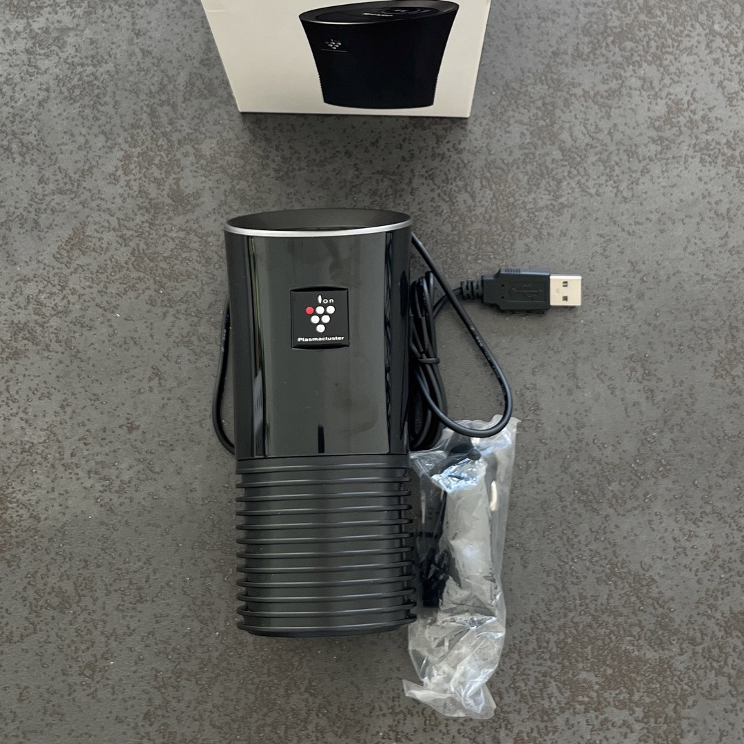 SHARP IG-LC15-B BLACK (プラズマクラスターイオン発生機) スマホ/家電/カメラの生活家電(空気清浄器)の商品写真