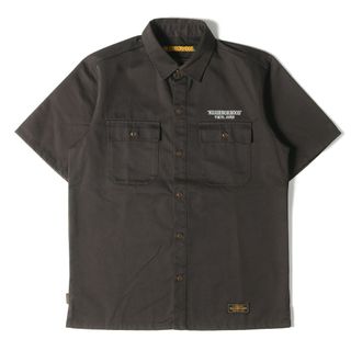 ネイバーフッド(NEIGHBORHOOD)のNEIGHBORHOOD ネイバーフッド シャツ サイズ:M ロゴ 刺繍 T/Cツイル ワーク 半袖 シャツ CLASSIC WORK / EC-SHIRT . SS 19SS ブラウン トップス カジュアルシャツ 【メンズ】【中古】(シャツ)