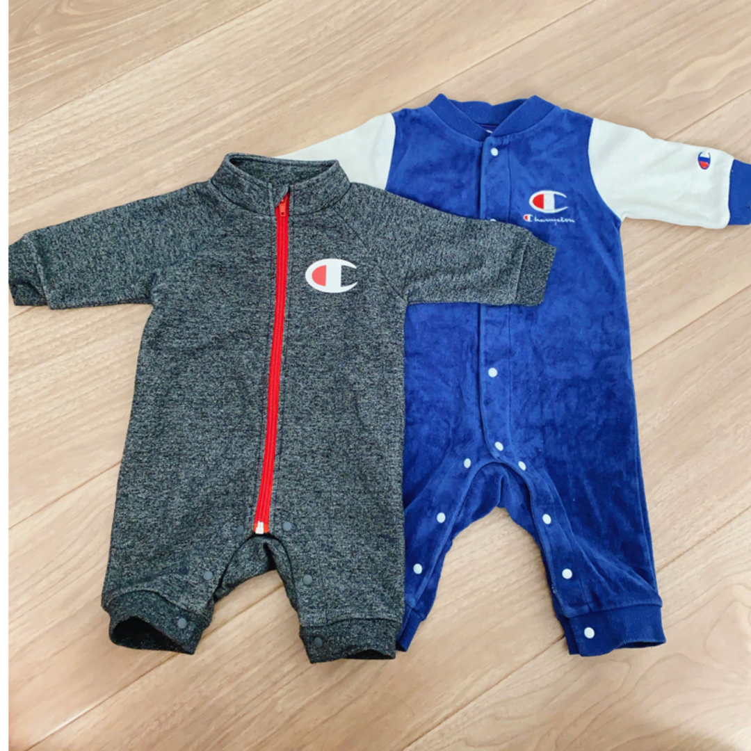 Champion(チャンピオン)のchampion ロンパース　2枚セット キッズ/ベビー/マタニティのベビー服(~85cm)(ロンパース)の商品写真