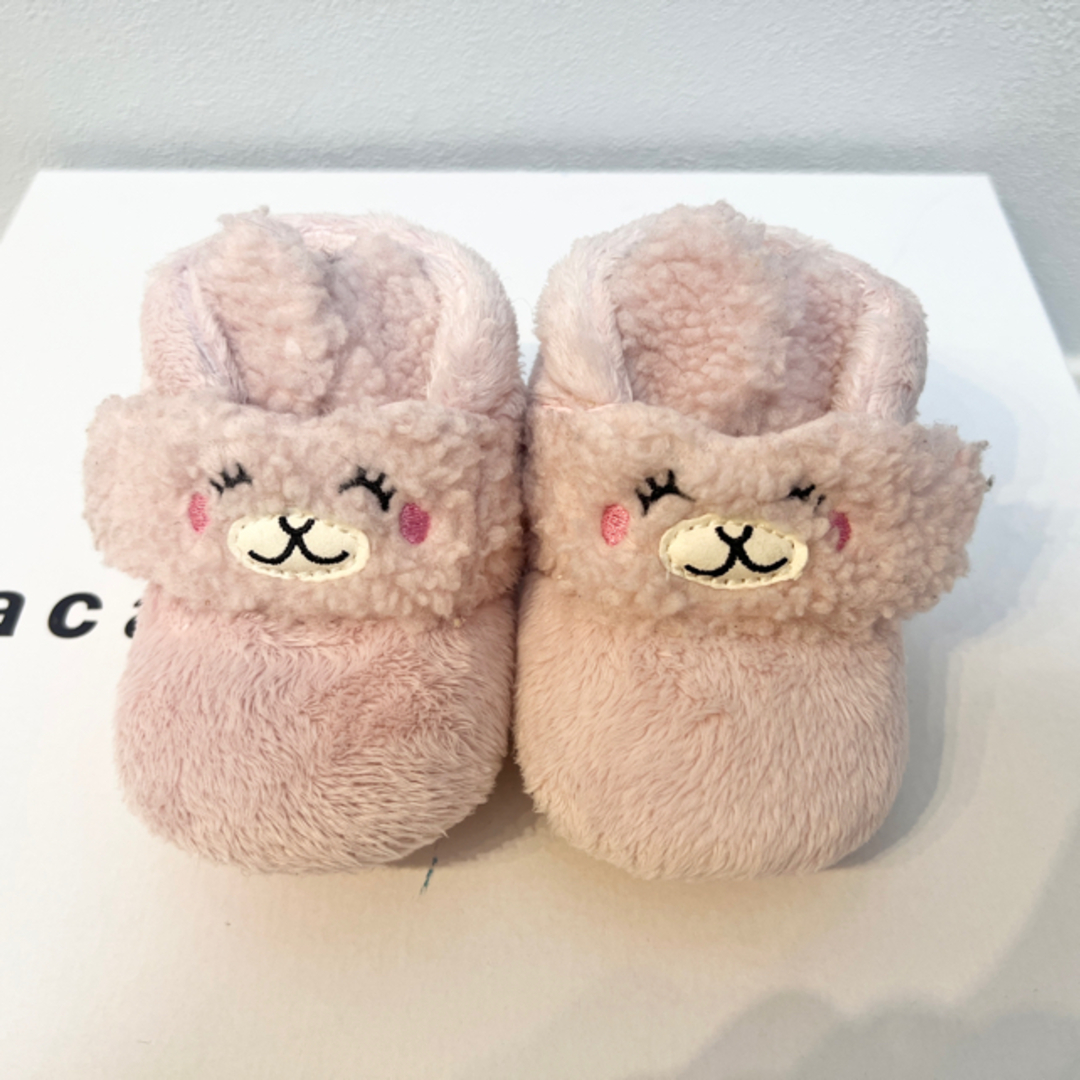 UGG(アグ)のugg ファーストシューズ　プレシューズ キッズ/ベビー/マタニティのベビー靴/シューズ(~14cm)(スニーカー)の商品写真