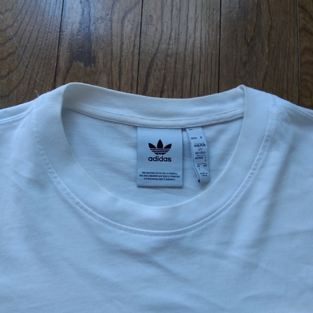 アディダス　半袖 Tシャツ 中古　白　SIZEO XL メンズのトップス(Tシャツ/カットソー(半袖/袖なし))の商品写真