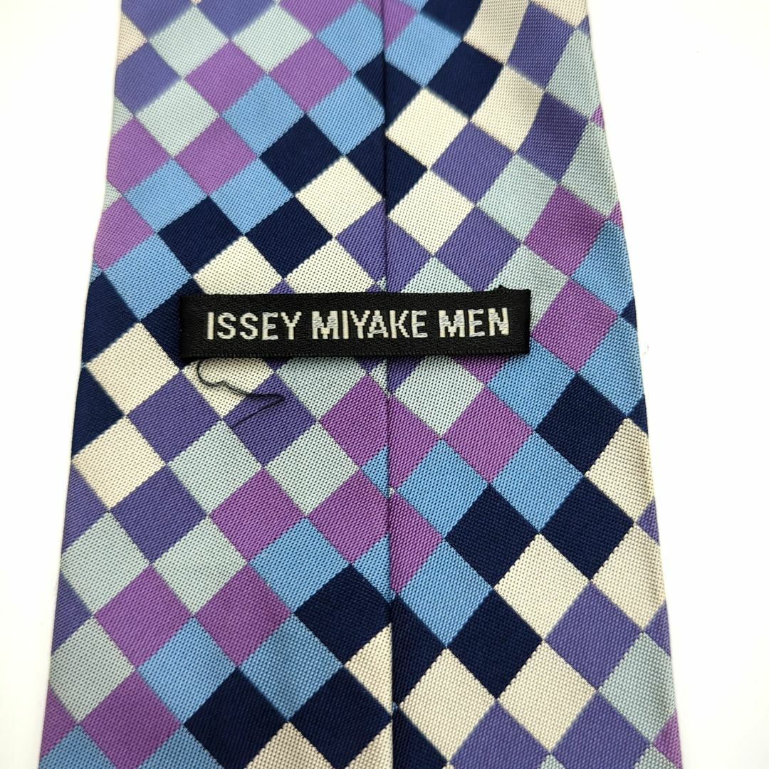 ISSEY MIYAKE MEN(イッセイミヤケメン)の★訳あり★　ISSEY　MIYAKE　ネクタイ　イッセイミヤケ メンズのファッション小物(ネクタイ)の商品写真