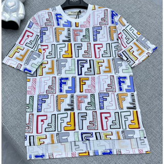 FENDI - ❤️FENDI❤️トップス / 38サイズ クリーニング済の通販|ラクマ