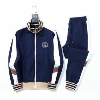 グッチ セットアップの通販 500点以上 | Gucciを買うならラクマ