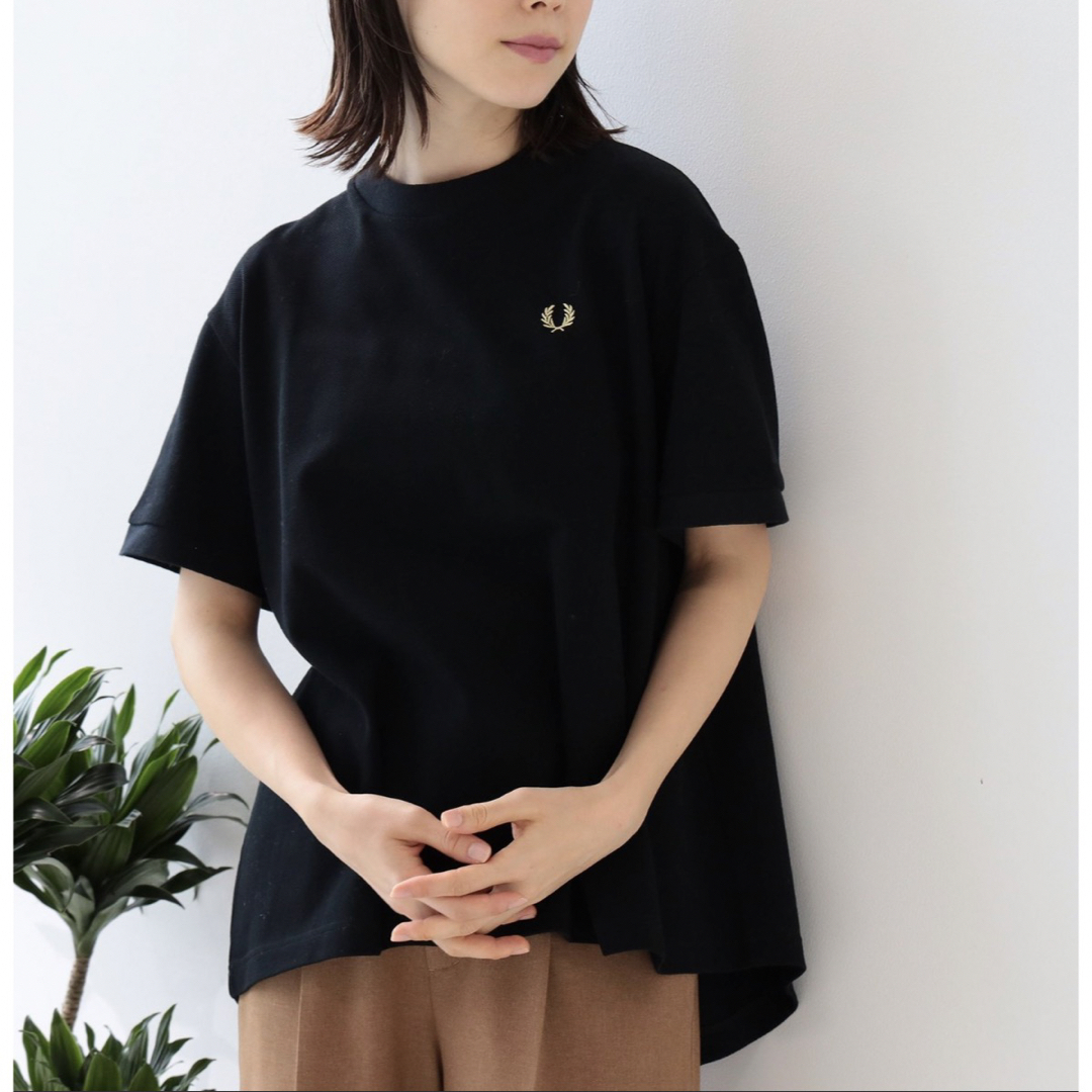 FRED PERRY(フレッドペリー)のお値引き不可/【FRED PERRY × Ray BEAMS】オーバーTシャツ レディースのトップス(Tシャツ(半袖/袖なし))の商品写真